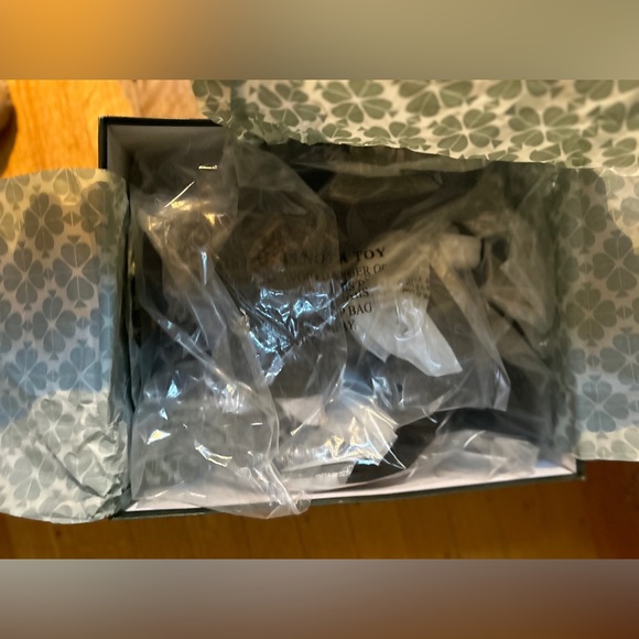 NIB Kate Spade Morgan boots - Picture 4 of 9